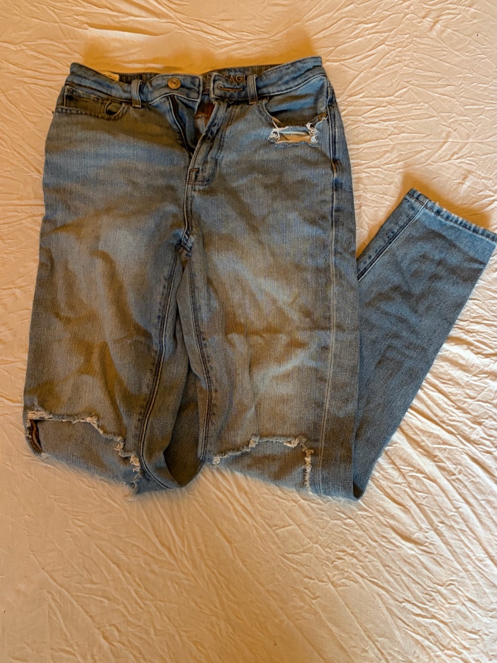 American eagle straight leg basic ripped jeans size xs/00